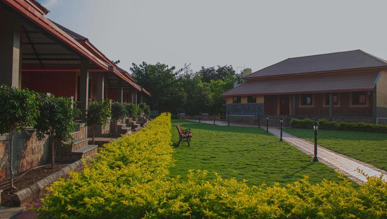 Wildcat Resort Tadoba Sirkada Eksteriør billede